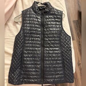 Vineyard Vines dark blue vest